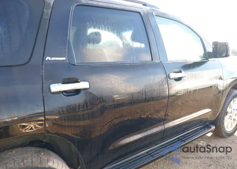 2012 Toyota Sequoia Platinum z USA, uszkodzony, nr VIN 5TDDW5G19CS059013